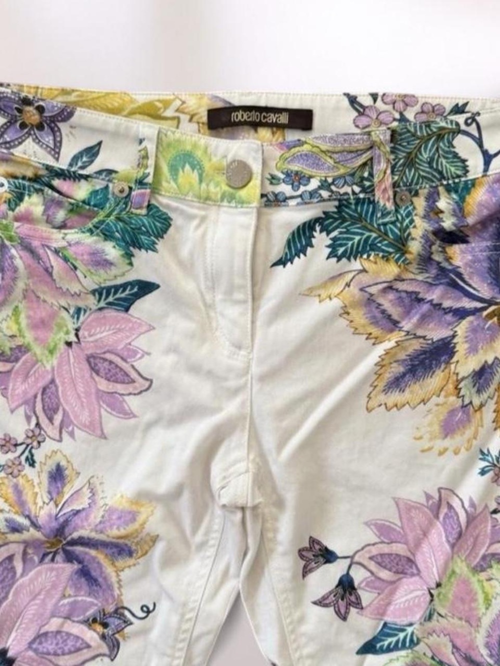 Roberto Cavalli Capris - Picture 2 of 6